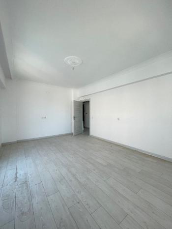 GÜVENAY - ÇORUM BAĞCILAR HUZUR EVİ ÜSTÜ 3+1 SATILIK DAİRE 