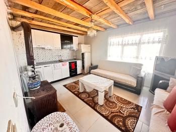 GÜVENAY – ÇORUM İSKİLİP YOLU 10 KM. SATILIK EVLİ HOBİ BAHÇESİ