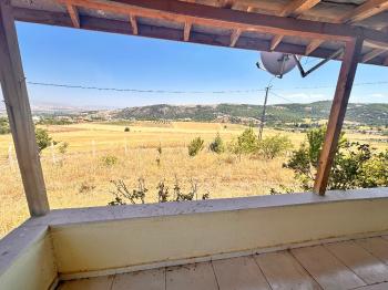 GÜVENAY – ÇORUM İSKİLİP YOLU 10 KM. SATILIK EVLİ HOBİ BAHÇESİ