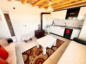 GÜVENAY – ÇORUM İSKİLİP YOLU 10 KM. SATILIK EVLİ HOBİ BAHÇESİ
