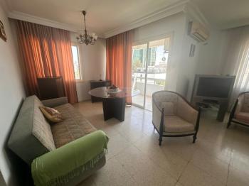 LEFKOŞA YENİŞEHİR BÖLGESİNDE ANA CADDE ÜZERİNDE KİRALIK DAİRE 