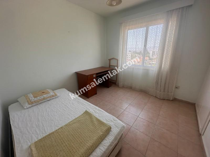 LEFKOŞA YENİŞEHİR BÖLGESİNDE ANA CADDE ÜZERİNDE KİRALIK DAİRE 