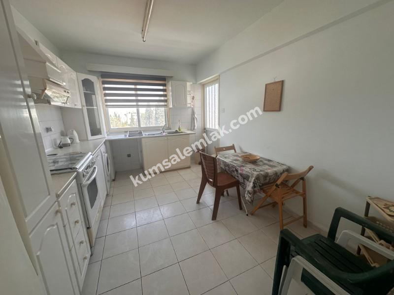 LEFKOŞA YENİŞEHİR BÖLGESİNDE ANA CADDE ÜZERİNDE KİRALIK DAİRE 