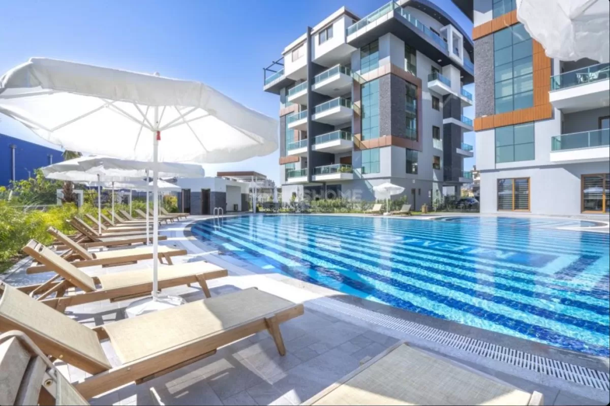 Geräumige 3+1 möblierte Wohnung in Oba