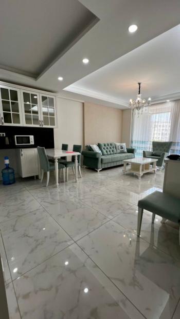 DEEP'TEN GENİŞ, FERAH OTURUMLU, EŞYALI 2+1 DAİRE