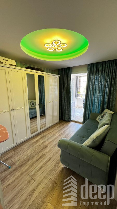 DEEP'TEN GENİŞ, FERAH OTURUMLU, EŞYALI 2+1 DAİRE