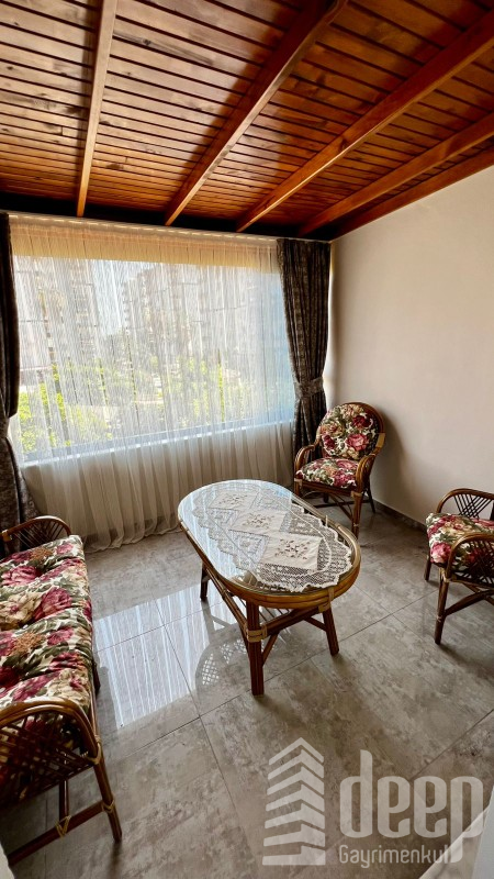 DEEP'TEN GENİŞ, FERAH OTURUMLU, EŞYALI 2+1 DAİRE