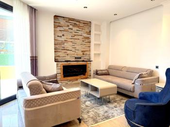 Denize 400 Metre Mesafede Satılık 3+1 Eşyalı Villa
