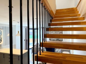 Denize 400 Metre Mesafede Satılık 3+1 Eşyalı Villa