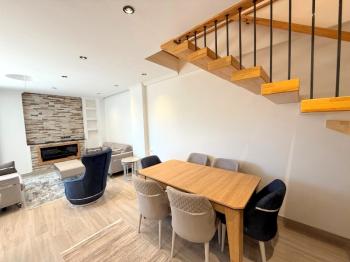 Denize 400 Metre Mesafede Satılık 3+1 Eşyalı Villa
