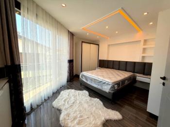 Denize 400 Metre Mesafede Satılık 3+1 Eşyalı Villa