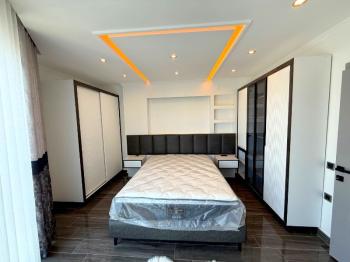 Denize 400 Metre Mesafede Satılık 3+1 Eşyalı Villa