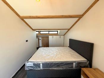 Denize 400 Metre Mesafede Satılık 3+1 Eşyalı Villa