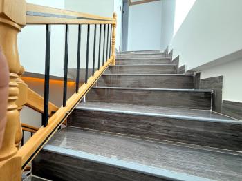 Denize 400 Metre Mesafede Satılık 3+1 Eşyalı Villa