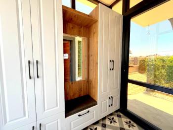 Denize 400 Metre Mesafede Satılık 3+1 Eşyalı Villa