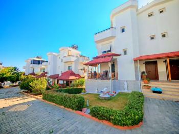 İmbat Koyunda Satılık Villa - Ön Sıra Deniz Manzaralı