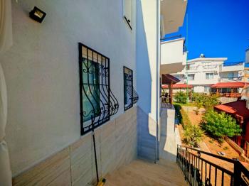 İmbat Koyunda Satılık Villa - Ön Sıra Deniz Manzaralı
