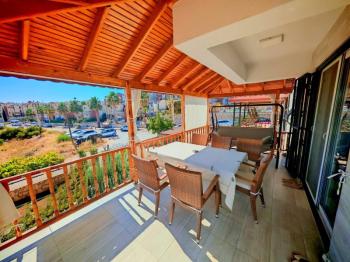 İmbat Koyunda Satılık Villa - Ön Sıra Deniz Manzaralı