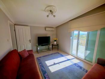 İmbat Koyunda Satılık Villa - Ön Sıra Deniz Manzaralı