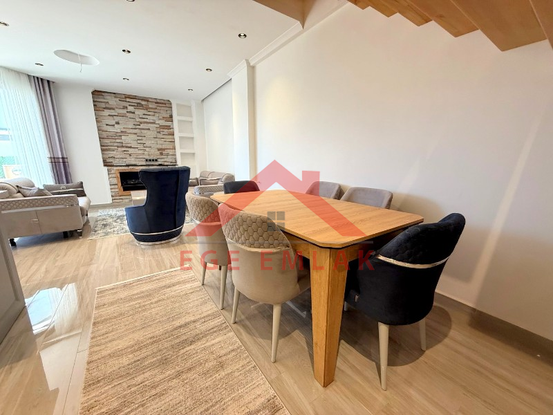 Denize 400 Metre Mesafede Satılık 3+1 Eşyalı Villa