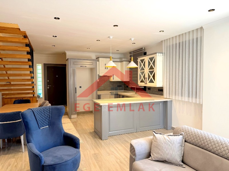 Denize 400 Metre Mesafede Satılık 3+1 Eşyalı Villa