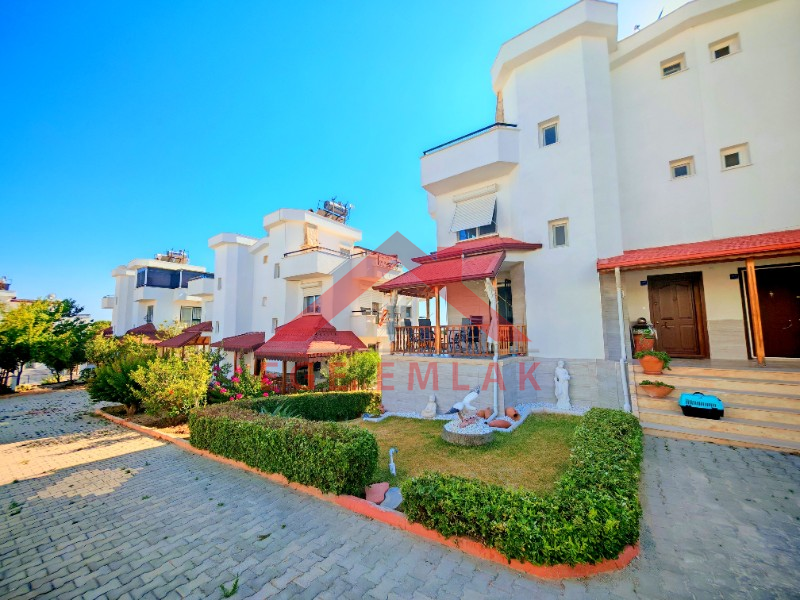 İmbat Koyunda Satılık Villa - Ön Sıra Deniz Manzaralı