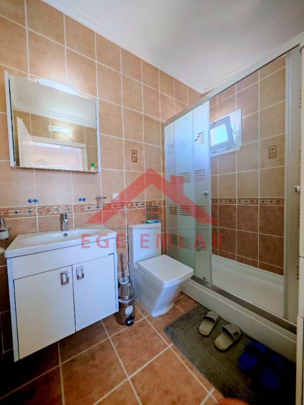 İmbat Koyunda Satılık Villa - Ön Sıra Deniz Manzaralı