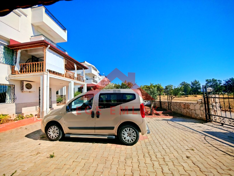 İmbat Koyunda Satılık Villa - Ön Sıra Deniz Manzaralı