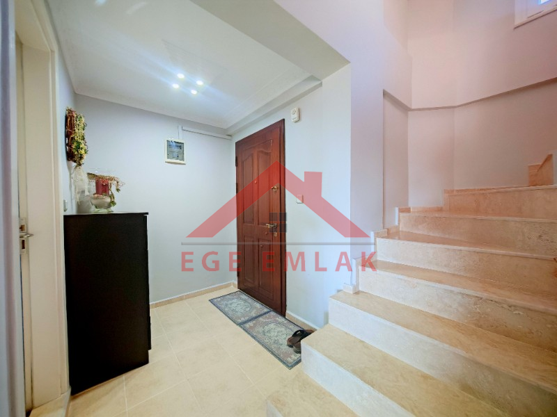 İmbat Koyunda Satılık Villa - Ön Sıra Deniz Manzaralı