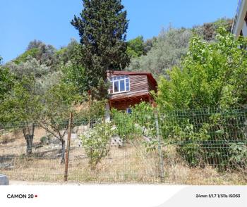 EMLAK HABERCİSİ 'NDEN MUDANYA ÖMERBEY MERKEZDE, DOĞA İLE İÇİÇE, SAHİLE 500 METRE VİLLA İMARLI ARSA