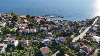 EMLAK HABERCİSİ 'NDEN MUDANYA KUMYAKA MERKEZDE, FULL DENİZ MANZARALI, KÖYİÇİNE SINIR, YATIRIMLIK 3.900 M2 ARAZİ