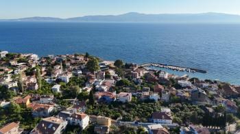 EMLAK HABERCİSİ 'NDEN MUDANYA KUMYAKA MERKEZDE, FULL DENİZ MANZARALI, KÖYİÇİNE SINIR, YATIRIMLIK 3.900 M2 ARAZİ