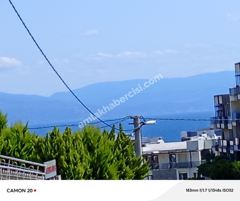 EMLAK HABERCİSİ \\\\\\\\\\\\\\\'NDEN MUDANYA ÖMERBEY MERKEZDE, DOĞA İLE İÇİÇE, SAHİLE 500 METRE VİLLA İMARLI ARSA