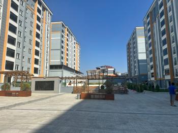 ÇERKEZKÖY DE SİTE İÇERİSİNDE SATILIK ÖN CEPHE DAİRE