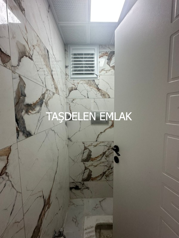ÇERKEZKÖY DE SİTE İÇERİSİNDE SATILIK ÖN CEPHE DAİRE