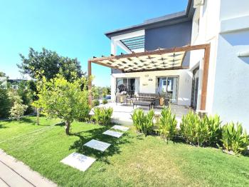 KKTC Girne Çatalköyde Anayola Yakın Lüks Eşyalı Kiralık 3+1 Havuzlu Villa