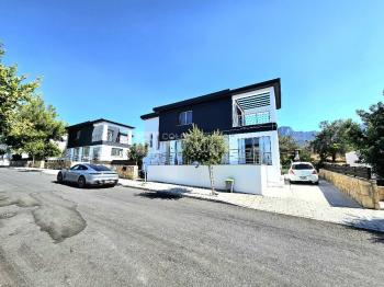 KKTC Girne Çatalköyde Anayola Yakın Lüks Eşyalı Kiralık 3+1 Havuzlu Villa