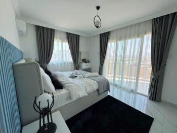 Kaçırılmayacak Kampanya  İskele Longbeach de Denize Yürüme Mesafesinde Taşınmaya Hazır Ful Eşyalı 50 Ay Vadeli 2+1 Daireler