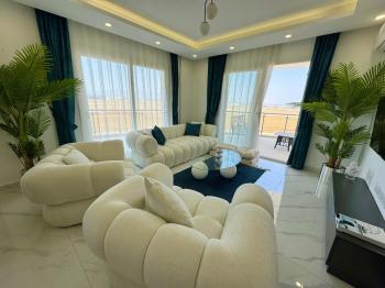 Kaçırılmayacak Kampanya  İskele Longbeach de Denize Yürüme Mesafesinde Taşınmaya Hazır Ful Eşyalı 50 Ay Vadeli 2+1 Daireler