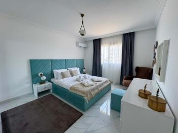 Kaçırılmayacak Kampanya  İskele Longbeach de Denize Yürüme Mesafesinde Taşınmaya Hazır Ful Eşyalı 50 Ay Vadeli 2+1 Daireler