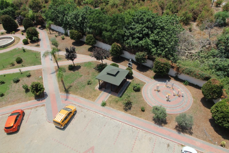 ASLAN'DAN ÜNİ CAD. EMSALLERİNİN ÇOK ALTINDA FIRSAT 2+1 DAİRE