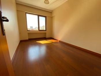 Kartal, Residence 3 + 1 120 m² Site İçi, Yüzme Havuzlu, Elektrikli Araç Sarj İstasyonlu