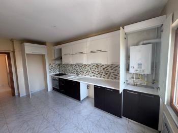 Kartal, Residence 3 + 1 120 m² Site İçi, Yüzme Havuzlu, Elektrikli Araç Sarj İstasyonlu