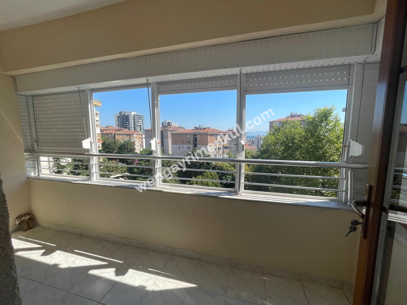 Kartal, Residence 3 + 1 120 m² Site İçi, Yüzme Havuzlu, Elektrikli Araç Sarj İstasyonlu