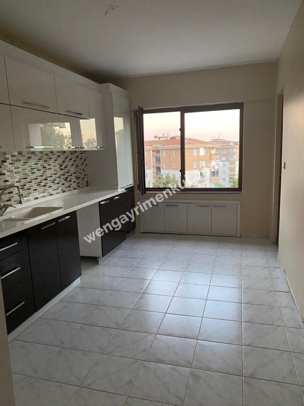 Kartal, Residence 3 + 1 120 m² Site İçi, Yüzme Havuzlu, Elektrikli Araç Sarj İstasyonlu