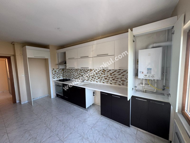 Kartal, Residence 3 + 1 120 m² Site İçi, Yüzme Havuzlu, Elektrikli Araç Sarj İstasyonlu