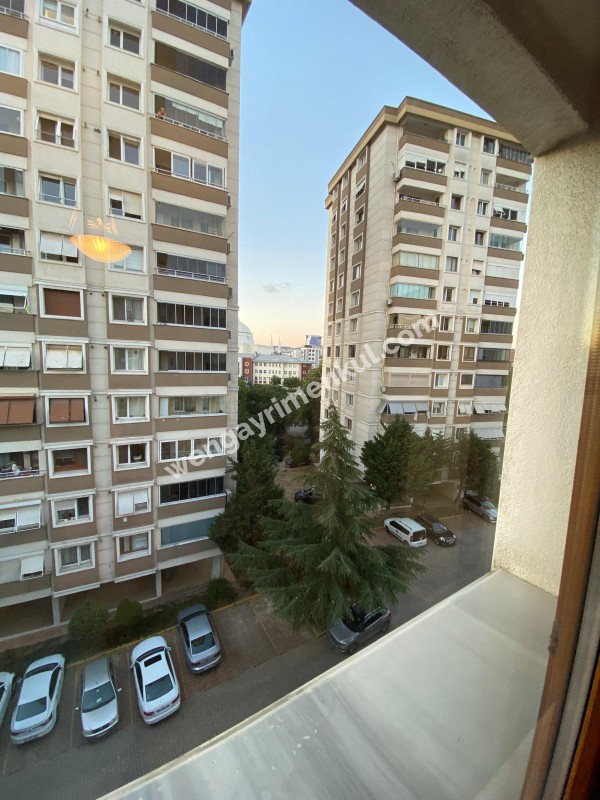 Kartal, Residence 3 + 1 120 m² Site İçi, Yüzme Havuzlu, Elektrikli Araç Sarj İstasyonlu