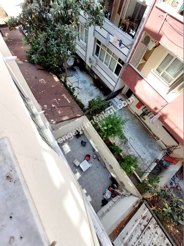 WEN BERKAN GÜLER'DEN BAYRAMPAŞA KARTALTEPE'DE 2+1 3.KAT SIFIR ASANSÖRLÜ LÜKS YAPILI