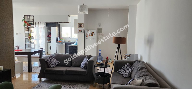MAĞUSA /Kiralık 2+1 Daire – Uzun 14 Apartmanı