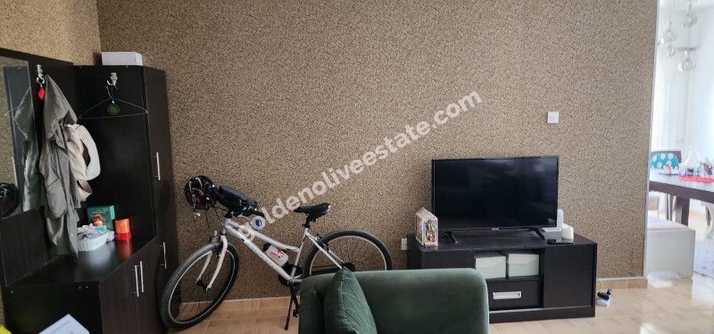 MAĞUSA /Kiralık 2+1 Daire – Uzun 14 Apartmanı